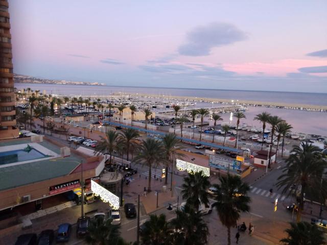 Piso con Vistas al Mar en el Paseo Marítimo de Fuengirola photo 0