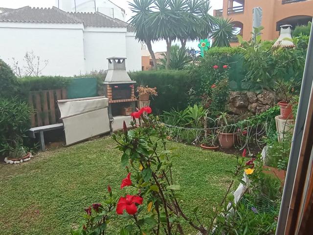 Acogedor Bajo con Jardín Privado en Riviera del Sol photo 0