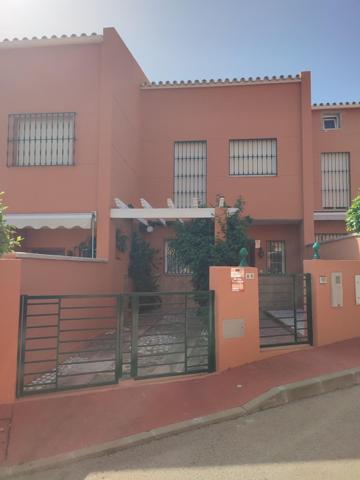 Venta adosado en Torrequebrado photo 0