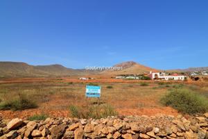Terrenos Edificables En venta en Puerto del Rosario photo 0