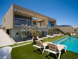 Villa En venta en La Oliva photo 0