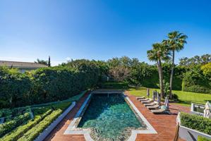 VILLA EN GUADALMINA BAJA, MARBELLA photo 0