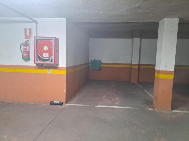 PLAZA PARKING SANTO CRISTO photo 0