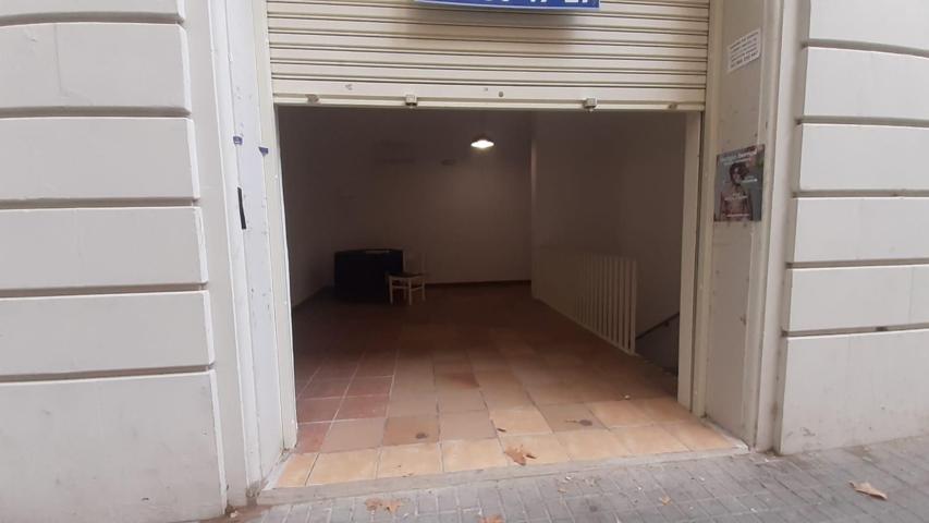 Local En venta en Sarrià photo 0