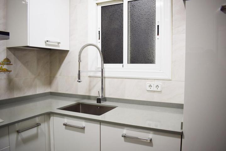 Piso En venta en Sant Antoni (Barcelona) photo 0