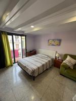 Piso En venta en el Raval photo 0