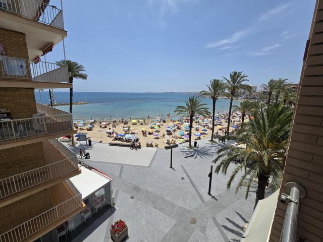 Piso En venta en Torrevieja photo 0