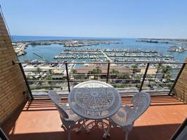 Piso En venta en Torrevieja photo 0