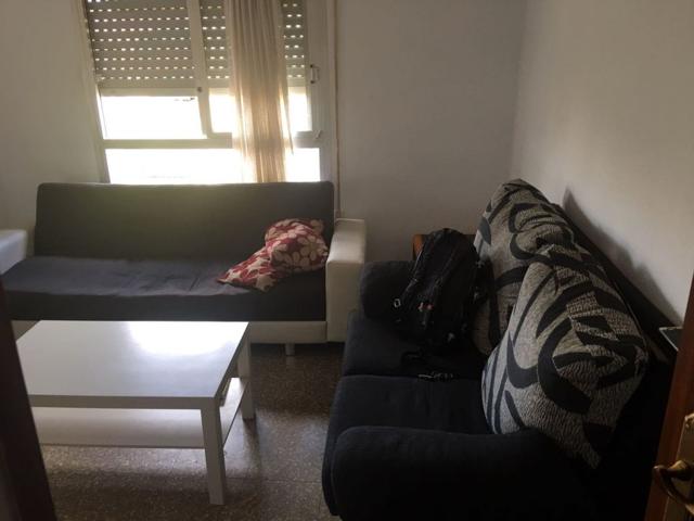 Piso de alquiler para estudiantes. photo 0