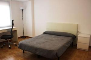 Se alquila piso para estudiantes en Burjassot photo 0