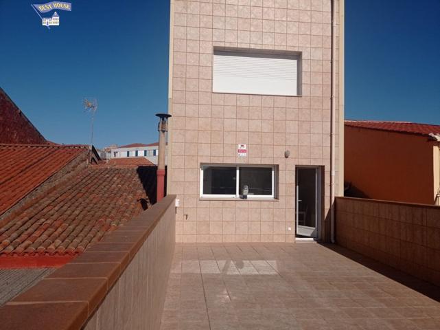 Casa de tres plantas con ascensor, Zona de Can Feu - Sabadell!!! photo 0