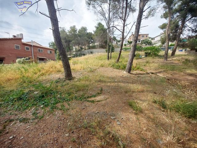 OPORTUNIDAD DE CONSTRUIR LA CASA QUE DESEAS EN SENTMENAT!!! photo 0