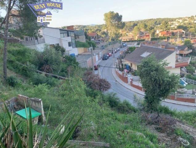 TERRENO URBANO DE 450 m2 EN RUBI ZONA SANT MUÇ photo 0