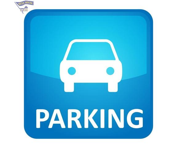 PLAZA DE PARKING PARA COCHE GRANDE EN PONT DE CAN VERNET- COLL FAVA photo 0