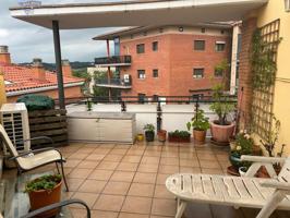 VIVE EN AMPLITUD Y COMODIDAD EN EL CORAZÓN DE RUBÍ – ZONA SERRETA photo 0