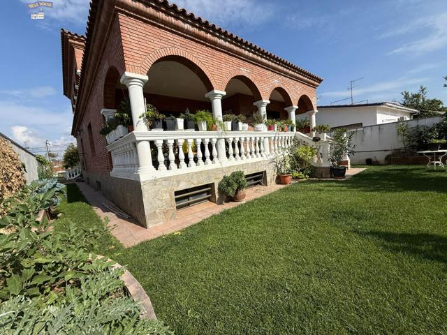 ESPECTACULAR CHALET INDEPENDIENTE EN CAN GORGS II – BARBERÀ DEL VALLÈS photo 0