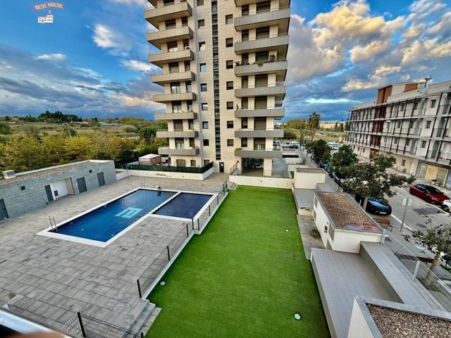 ENCANTADOR PISO EN MONTCADA I REIXAC con Parking, Trastero y Piscina photo 0