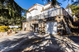 CASA O CHALET INDEPENDIENTE EN VENTA EN CAVALL BERNAT photo 0
