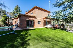 ESPECTACULAR CASA EN LES PEDRITXES photo 0