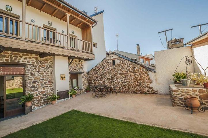 Se vende hotel Rural photo 0