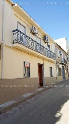 vivienda bifamiliar photo 0