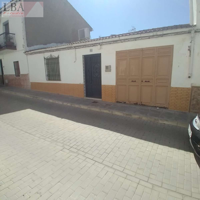 VIVIENDA EN UNA SOLA PLANTA EN ZONA ALTA DEL PUEBLO photo 0
