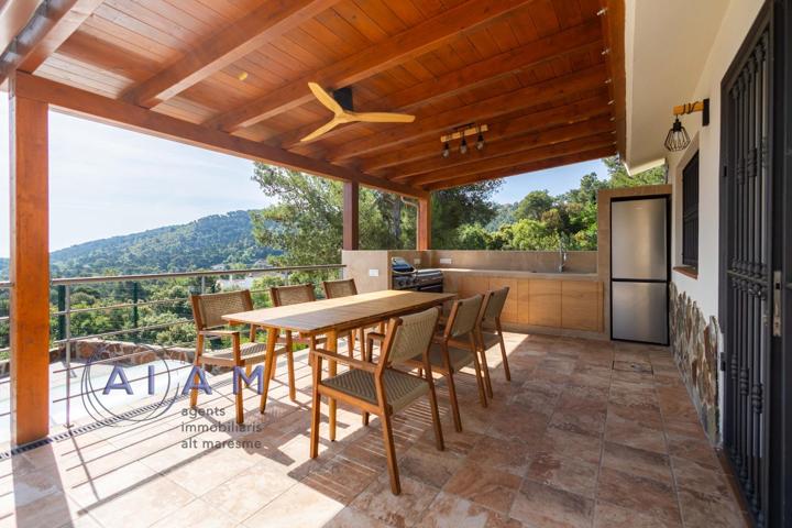 ESPECTACULAR CASA CON PISCINA PRIVADA EN PALAFOLLS photo 0
