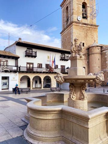Casa De Campo En venta en Tarazona De La Mancha photo 0
