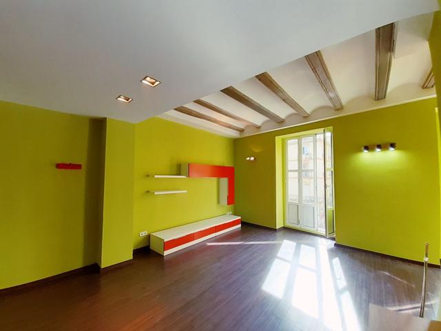 Piso En venta en Ciutat Vella, València photo 0