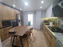 Piso En venta en Los Juzgados, Mislata photo 0