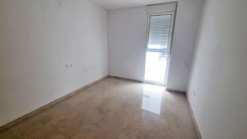 Piso En venta en Quatre Carreres, València photo 0