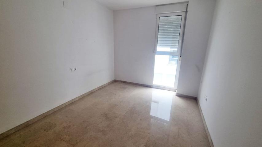 Piso En venta en Quatre Carreres, València photo 0