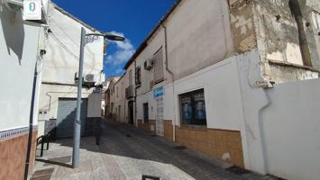 OPORTUNIDAD EN PLENO CENTRO DE PULIANAS. photo 0