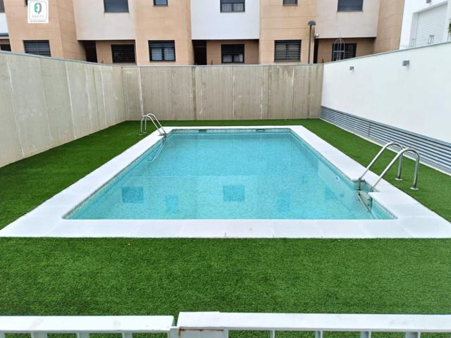EXCLUSIVO PISO DE RECIENTE CONSTRUCCIÓN EN ARMILLA photo 0