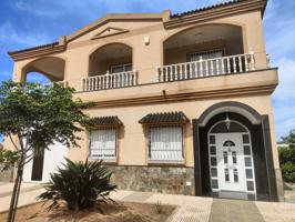 Casa En venta en Institutos, Roquetas De Mar photo 0