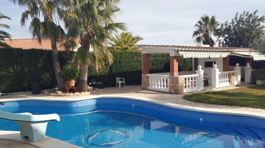 Villa En venta en L'Ampolla photo 0