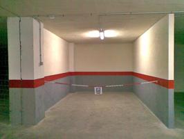 AMPLIA PLAZA DE APARCAMIENTO photo 0