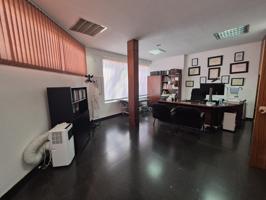 OFICINA EN EL CENTRO DE CÓRDOBA 227 M² photo 0