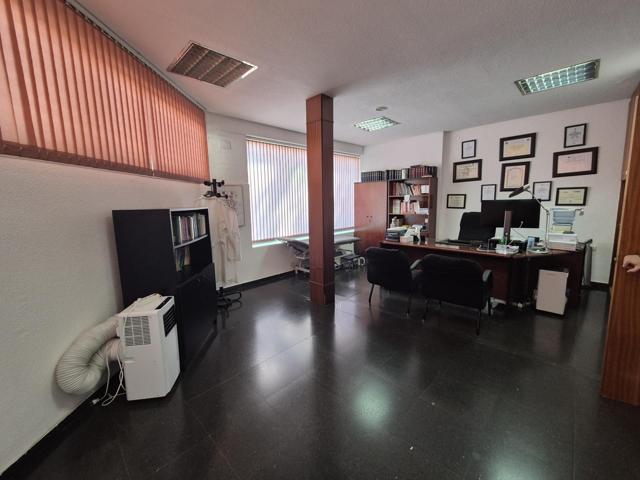 OFICINA EN EL CENTRO DE CÓRDOBA 227 M² photo 0