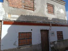 Casa En venta en Calle Clavel, 54, Alcalá Del Río photo 0