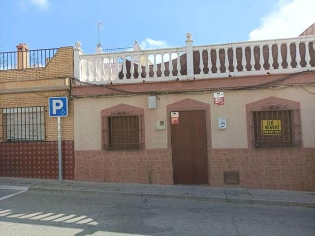 Casa En venta en Calle Nuestra Señora Del Pilar, 45, Guillena photo 0