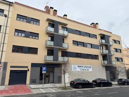 Local En venta en Segovia photo 0