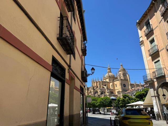 Local En alquiler en Segovia photo 0