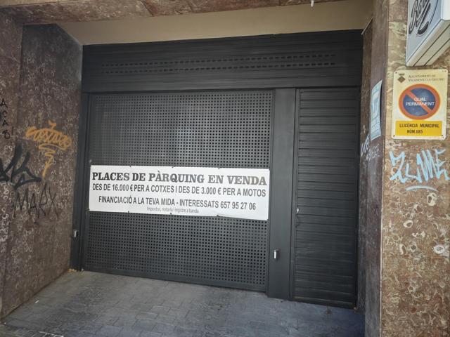 Plaza de aparcamiento - Vilanova i la Geltrú photo 0