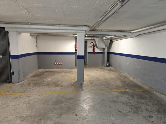 Plaza de aparcamiento - Vilanova i la Geltrú photo 0