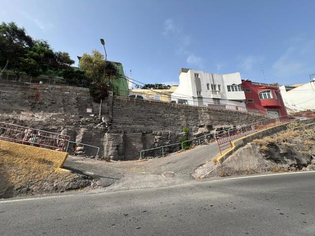 Solar de 100 m2, en Caserones, Telde. photo 0