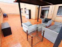 Piso en Montesol (Cáceres) con Patio de 70m2, Garaje y Trastero. PISCINA photo 0