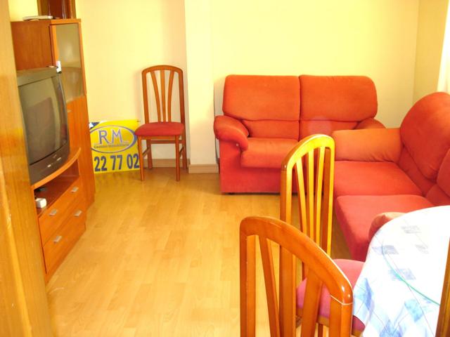 Se vende piso en Cáceres en el Centro para entrar a vivir photo 0