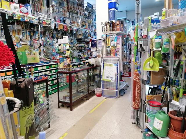 Local en Venta en Cáceres con Negocio Funcionando photo 0