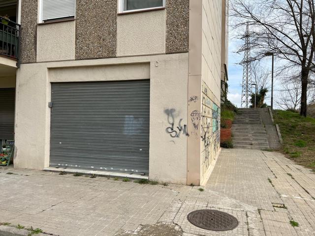 LOCAL EN VENTA EN SANT QUIRZE DEL VALLES photo 0